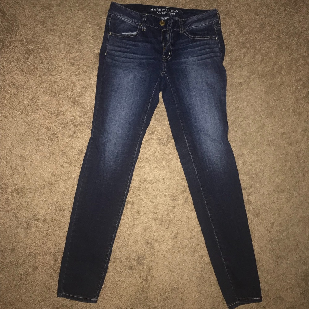 Dark wash American Eagle jeans
